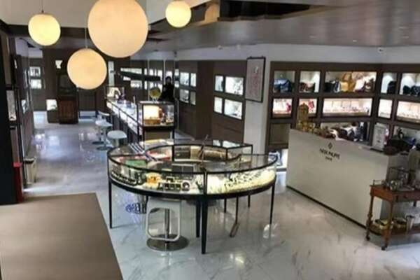 海南州共和县寄卖奢侈品店